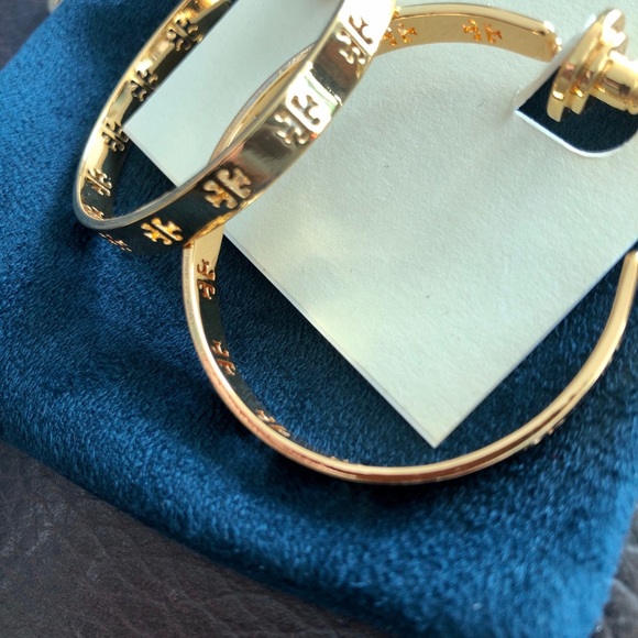 Tory Burch Logo Hoops - Picture 2 of 6